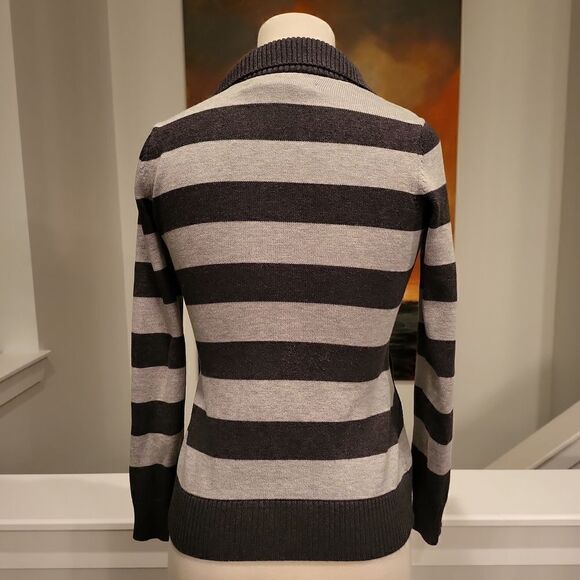 Athleta Sweater Size XS - Picture 4 of 6